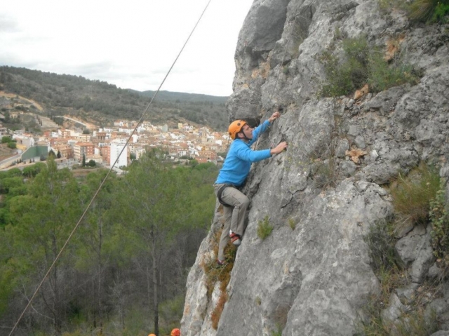 Esforzandose en la escalada